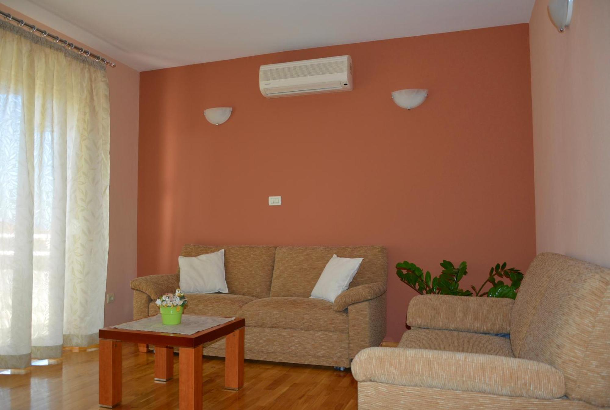 Apartmani Vujcic Makarska Exterior photo