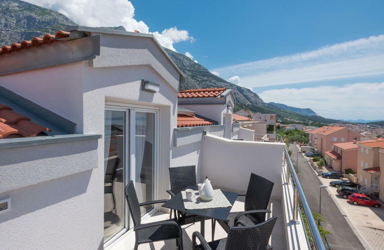 Apartmani Vujcic Makarska Exterior photo