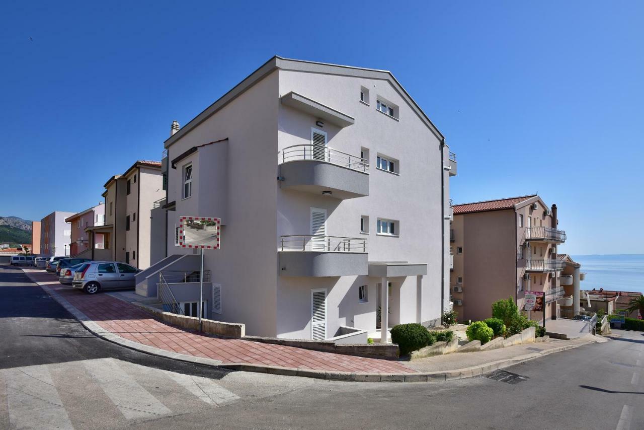 Apartmani Vujcic Makarska Exterior photo